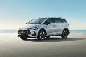 BYD M6 DM